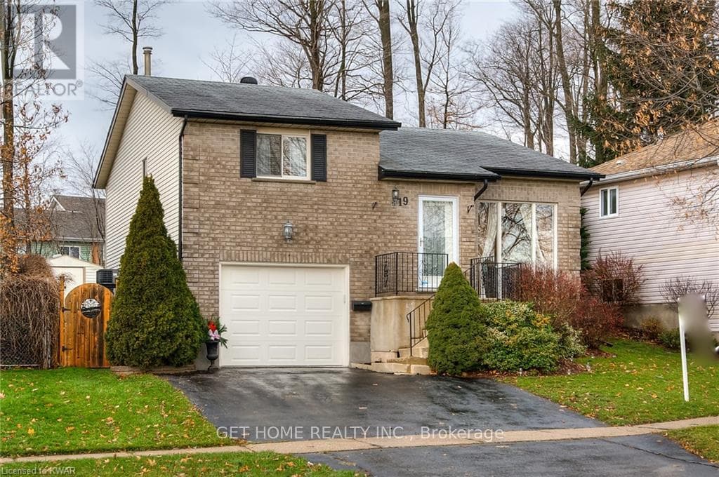19 Oprington Drive photo 1