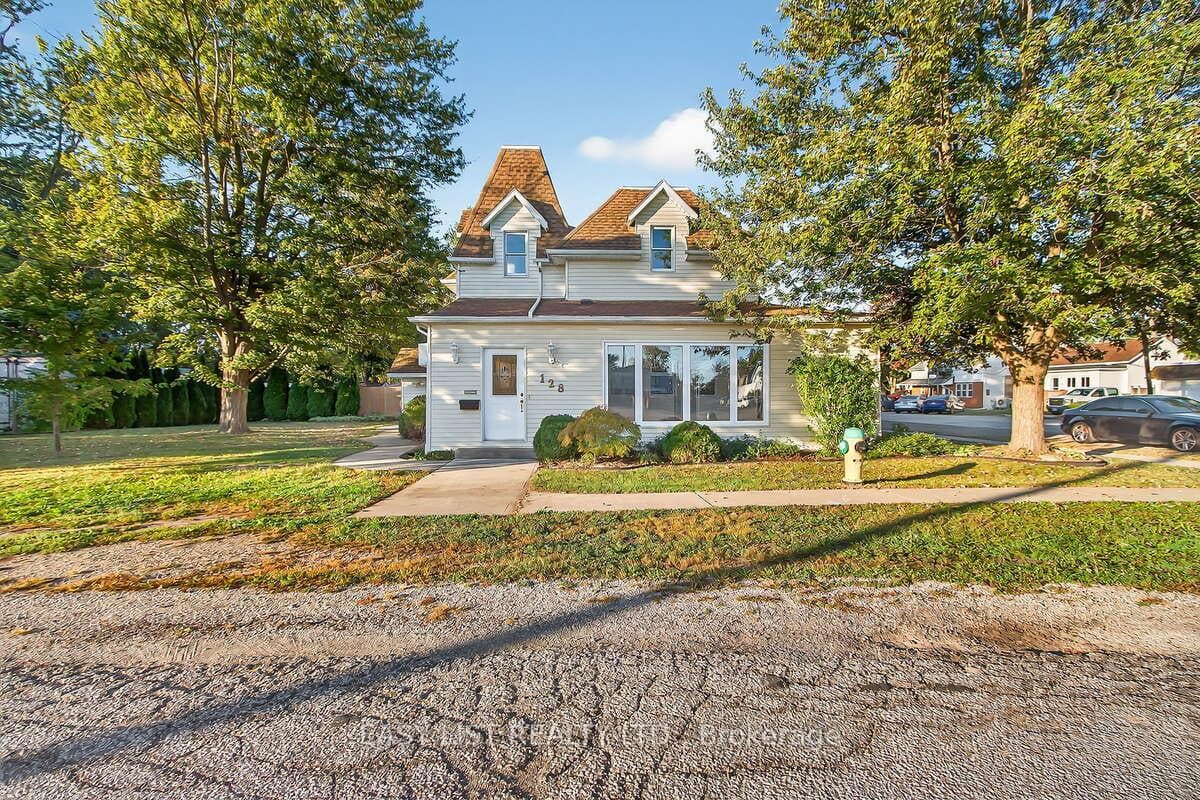128 Albert Street photo 2