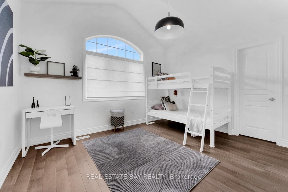 68 Whistler Street photo 19