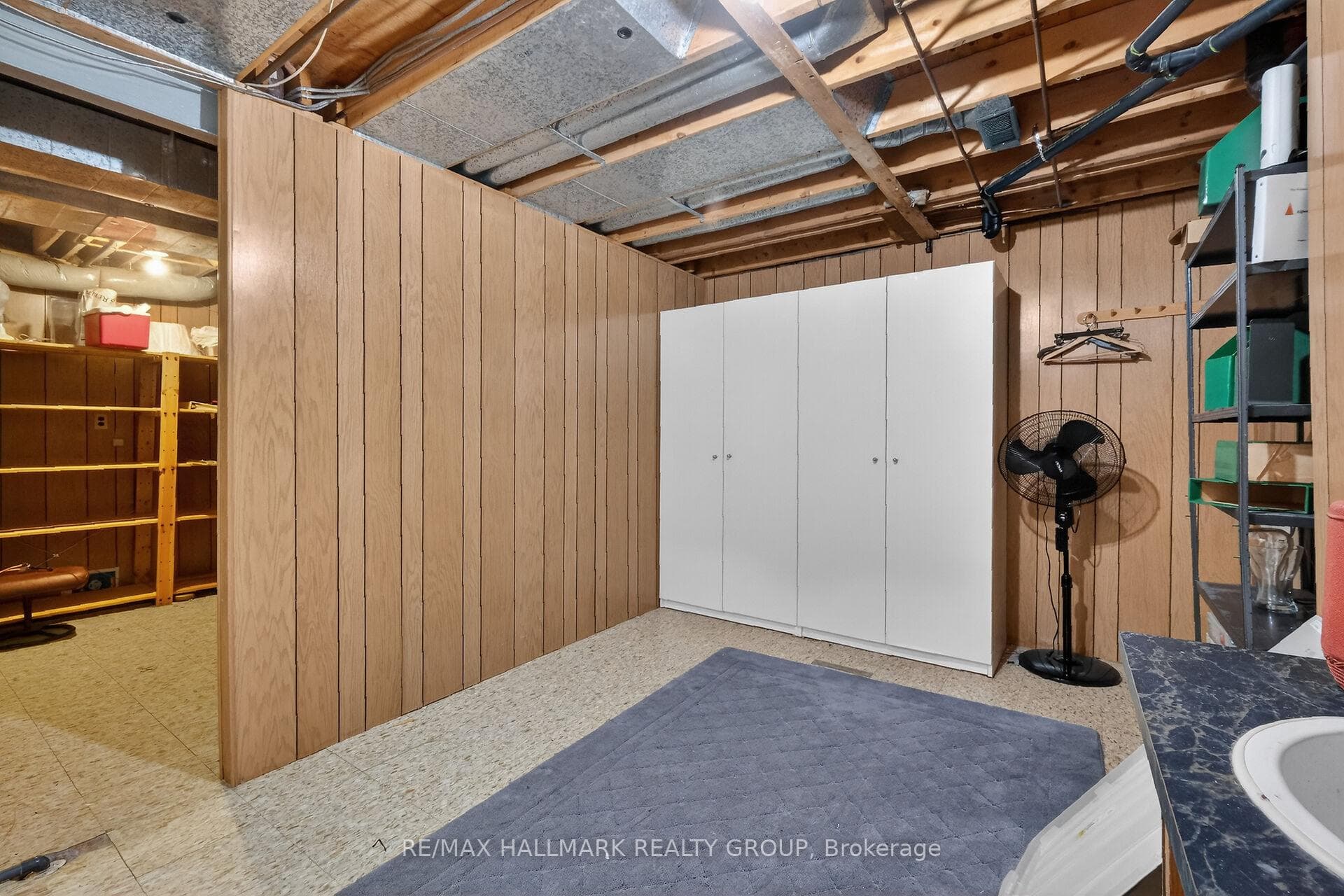 1111 Ambleside Drive Unit 13 photo 37