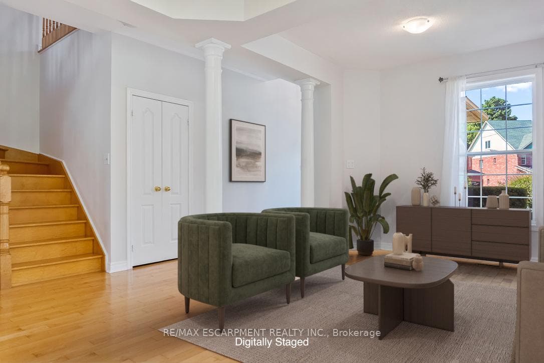 1146 Upper River Court photo 5