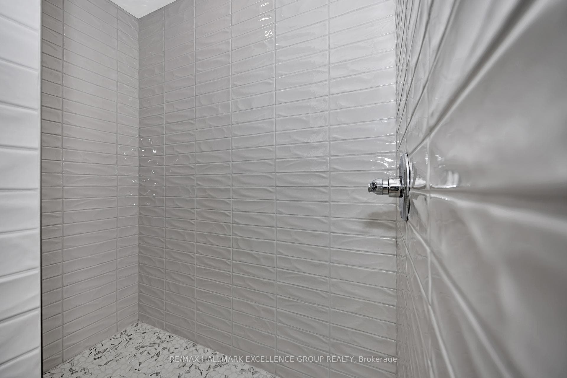 1117 Bronze (Lot 105) Avenue photo 31