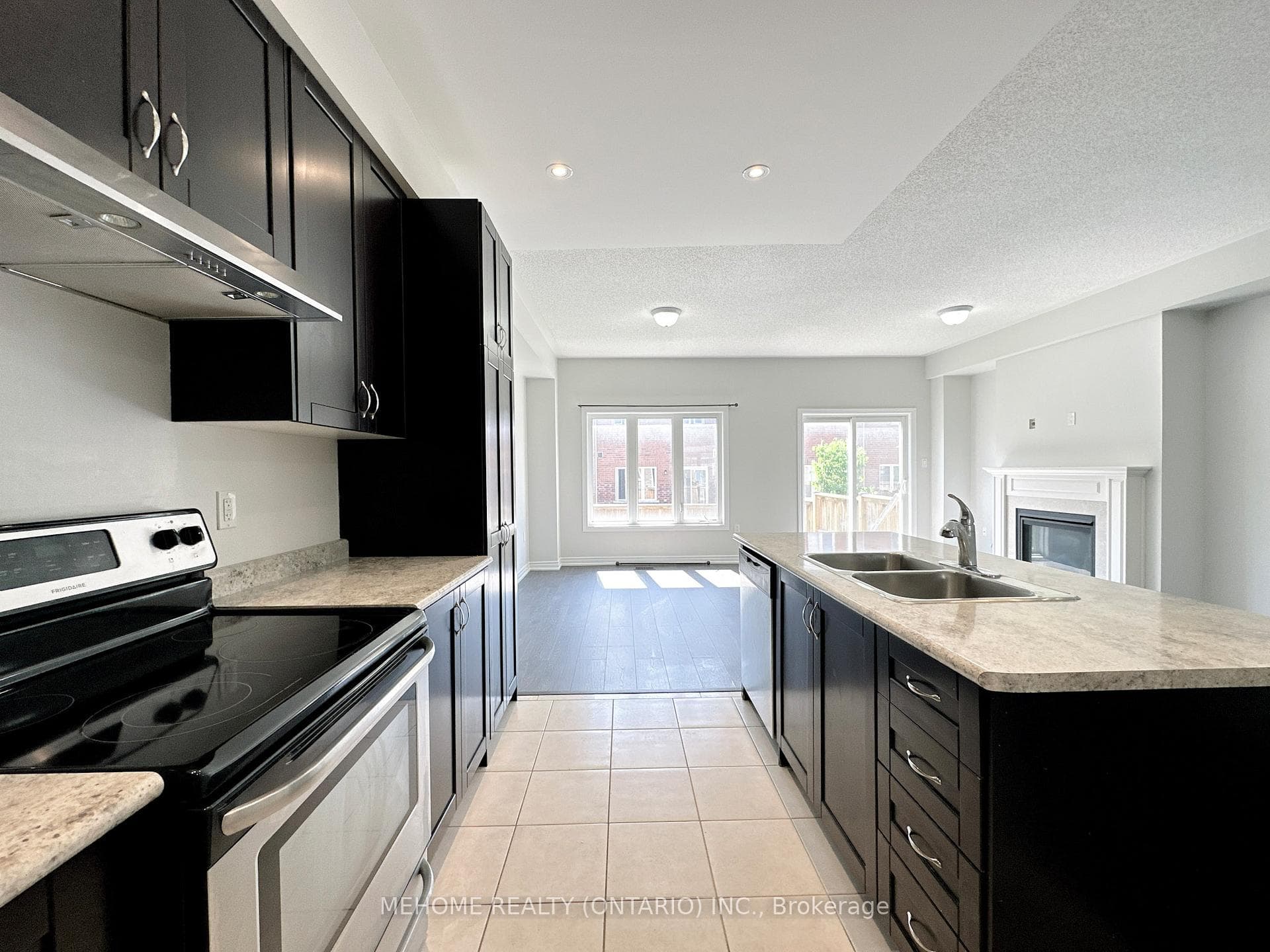 84 Scotia Road photo 9
