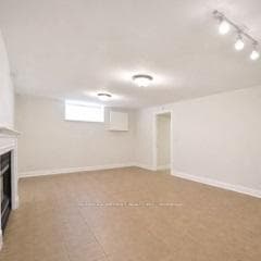 115 KINGS FOREST Drive photo 28