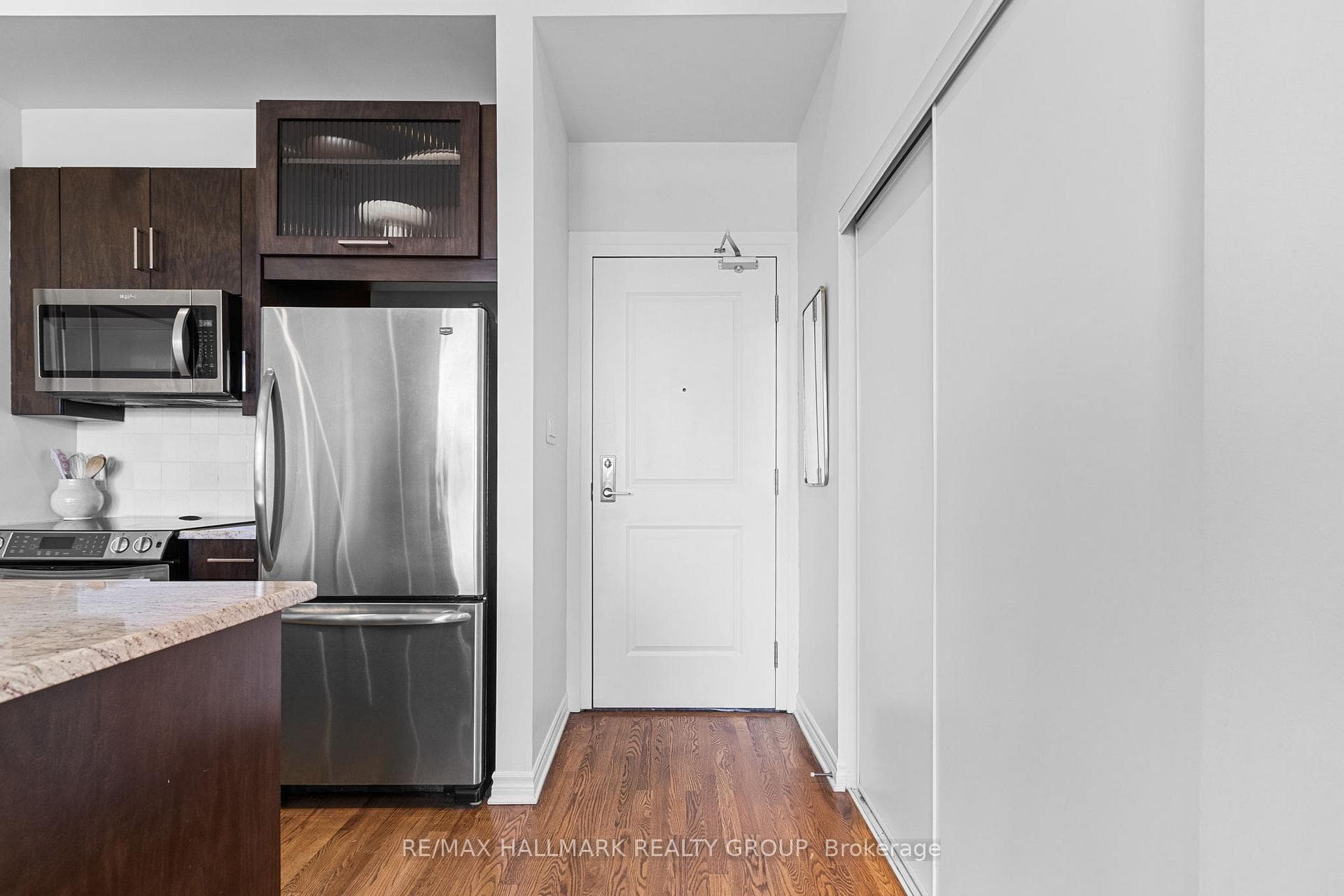 682 Churchill Avenue Unit 311 photo 13