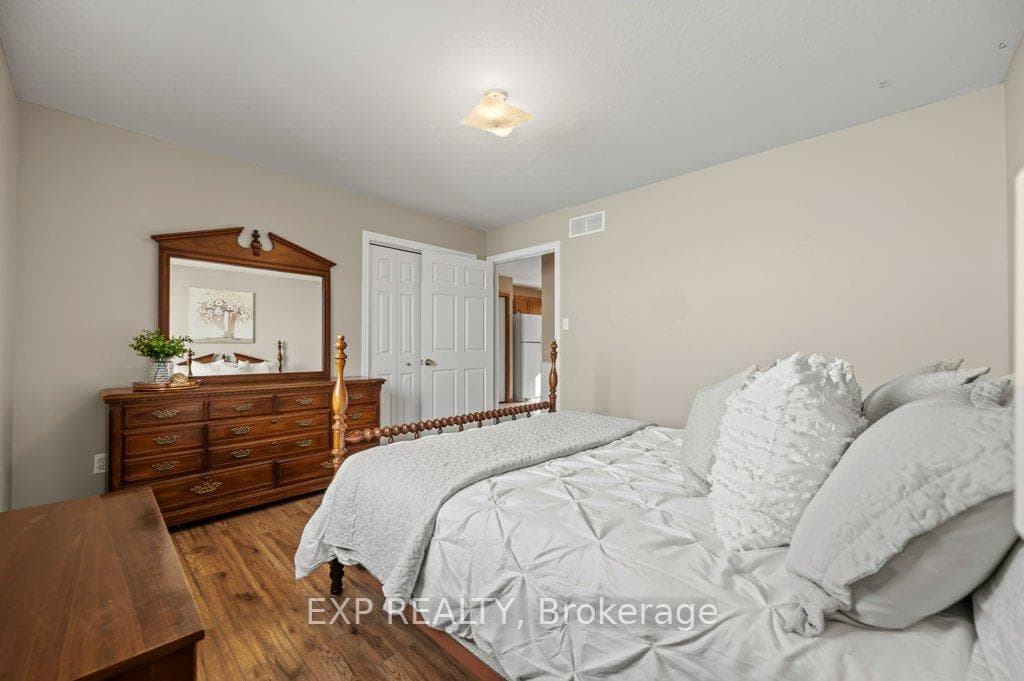 4 Shelby Place photo 18