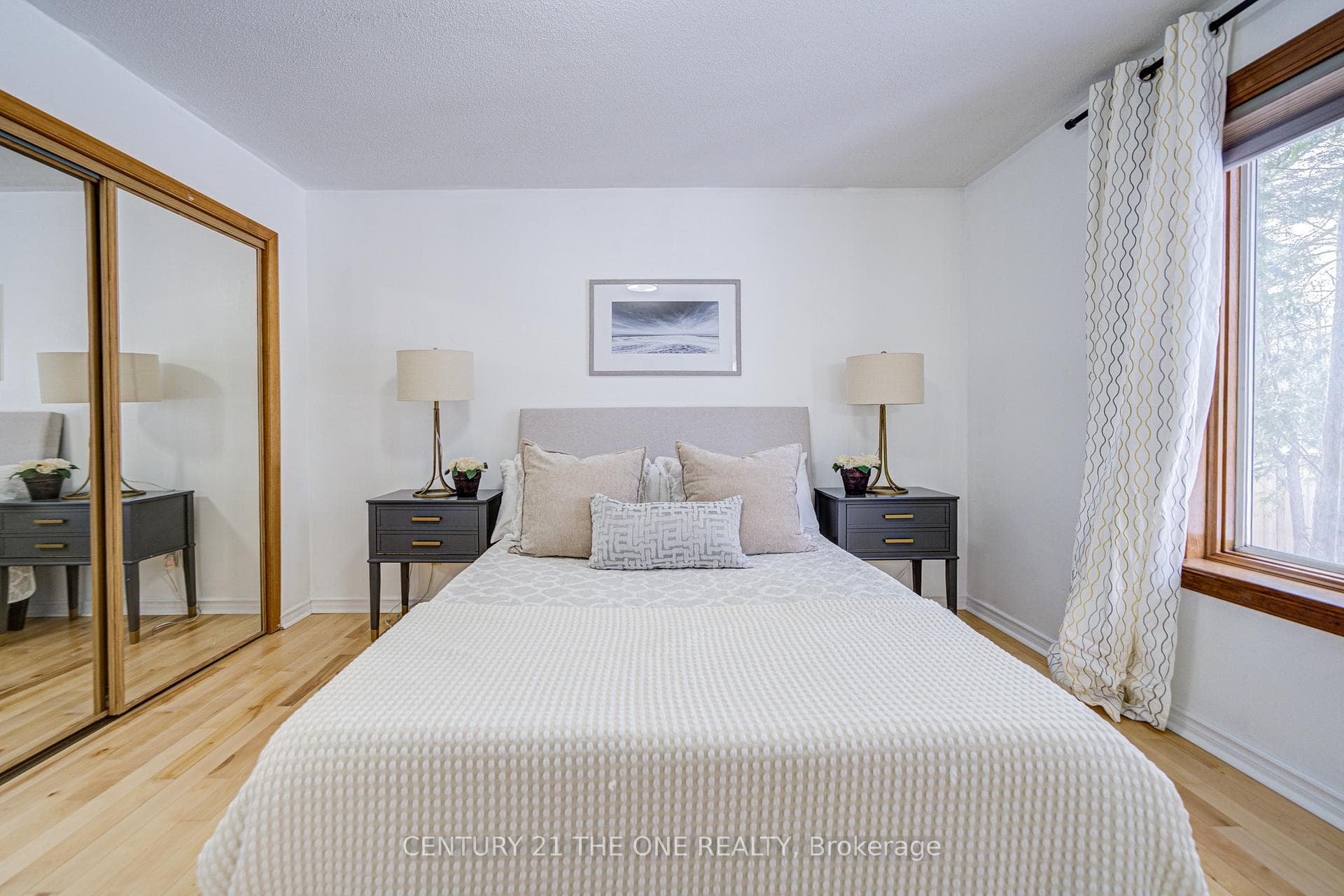 224 Park Avenue photo 26