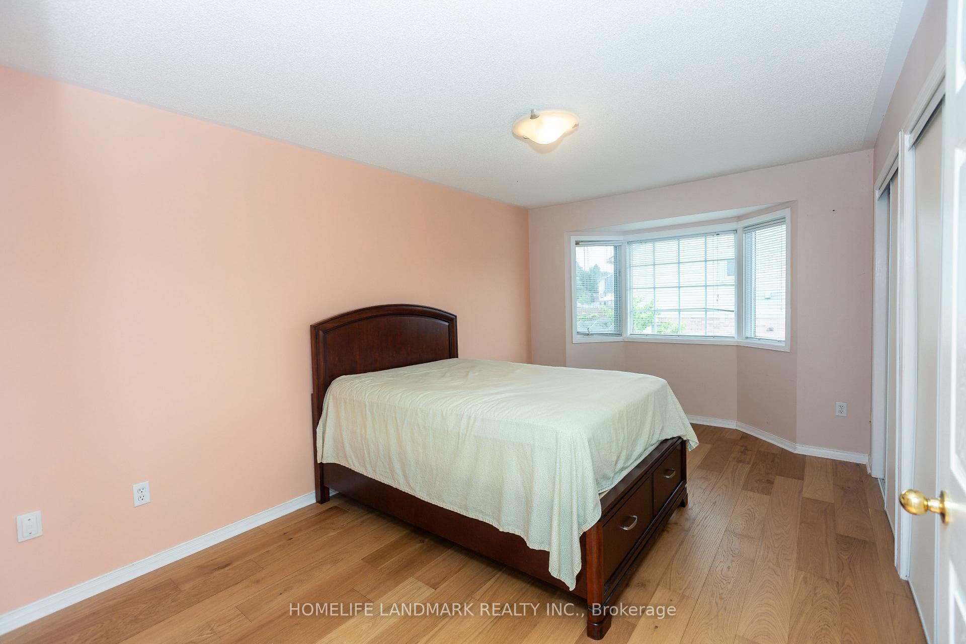 5722 Greensboro Drive photo 10
