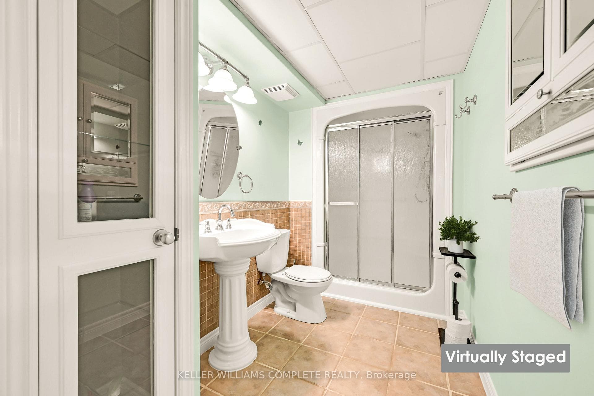 2451 Shurie Road photo 22