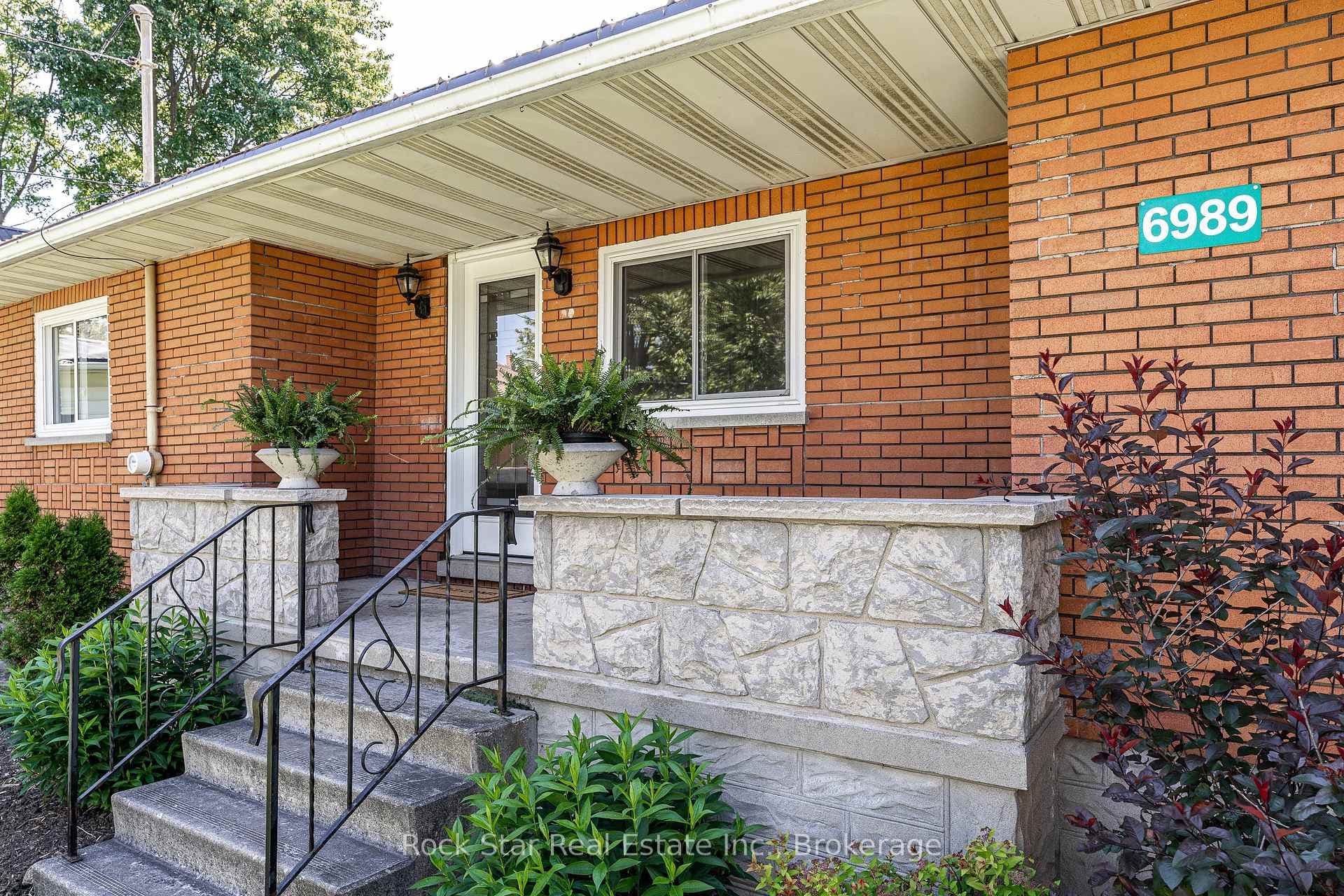 6989 Rutherford Street photo 31