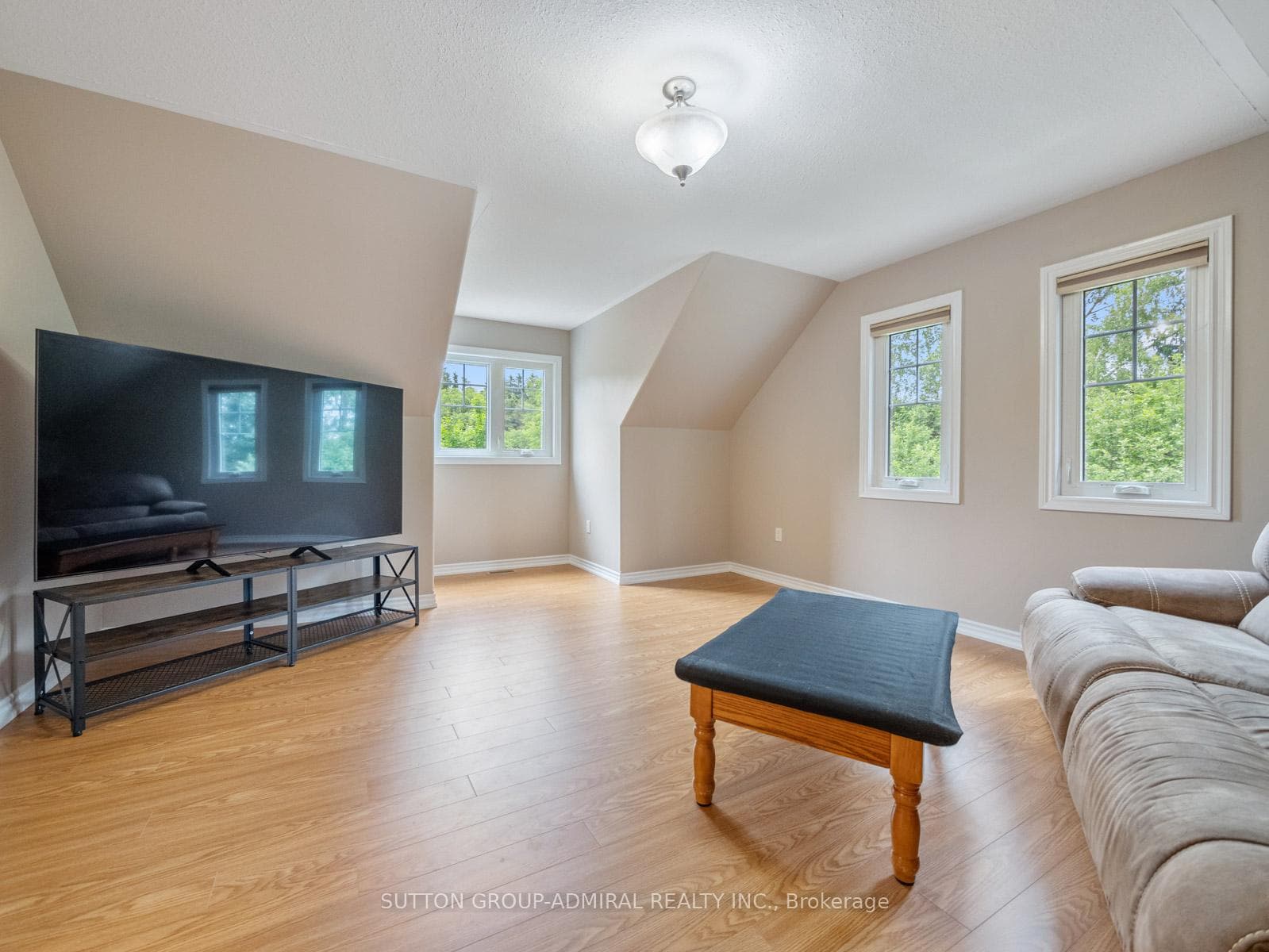 6886 Wellington Rd 16 N/A photo 28