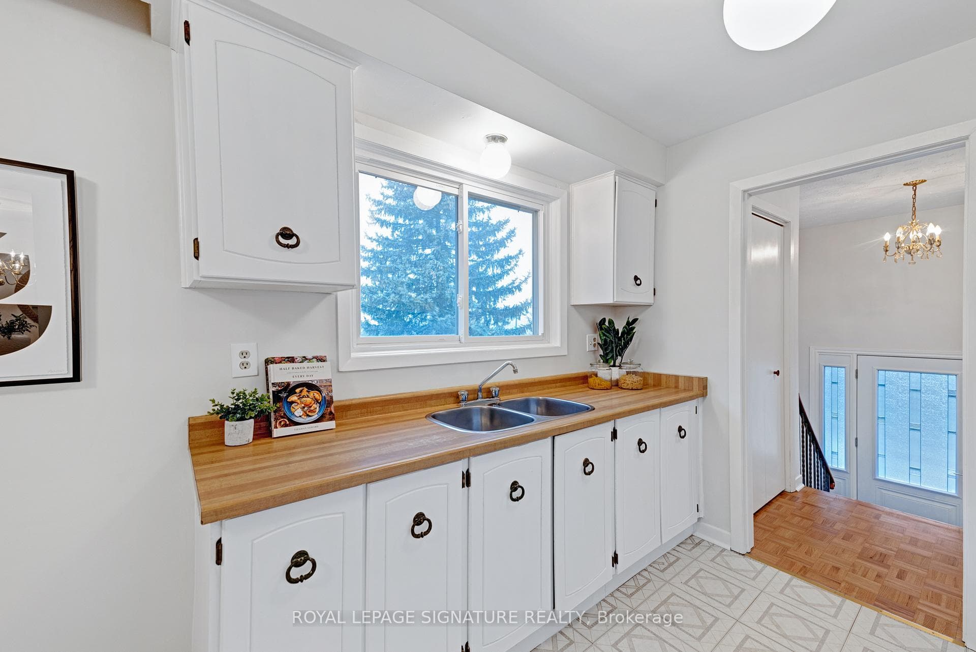 37 Comrie Terrace photo 10