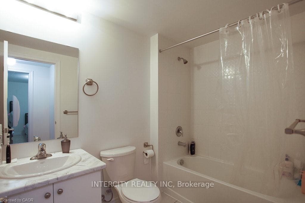 110 DURHAM AVENUE Avenue photo 28