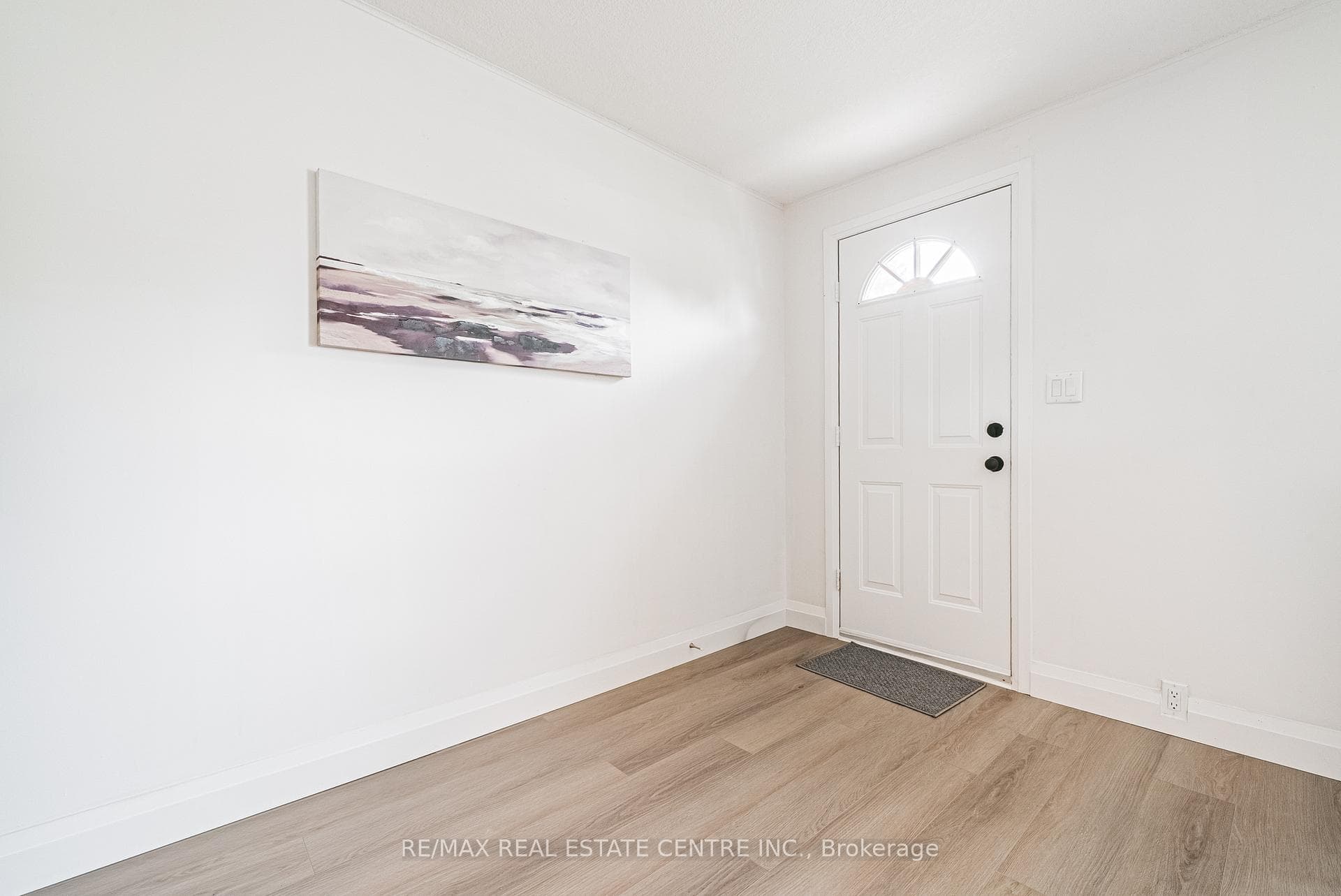 11 Broadview Crescent photo 7