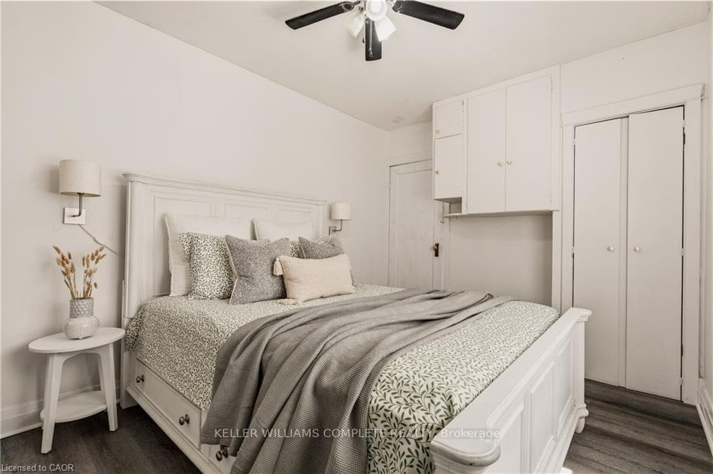148 Huxley Avenue photo 14
