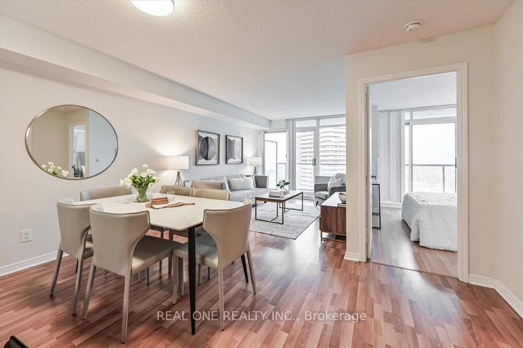 5508 Yonge Street Unit 2501 photo 2