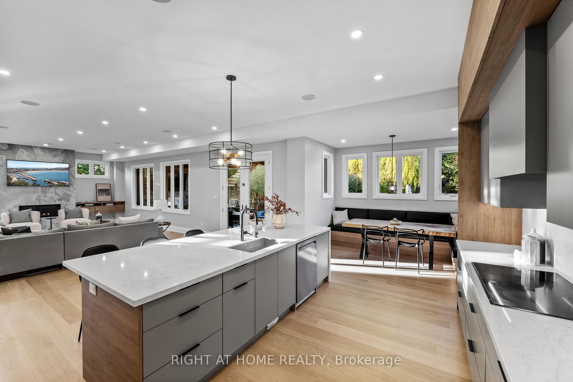 36 Dymond Drive photo 14