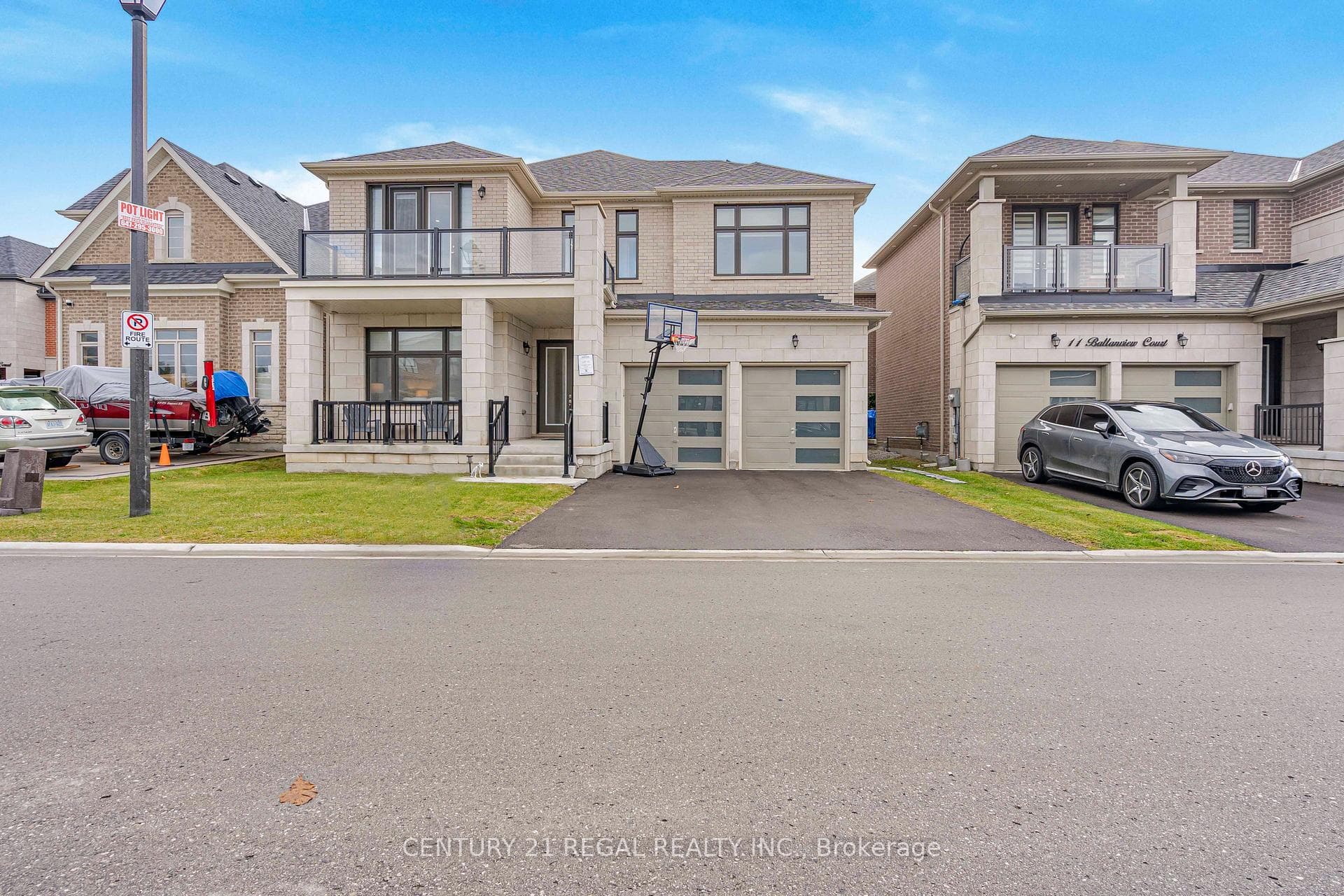 15 Ballanview Court photo 1
