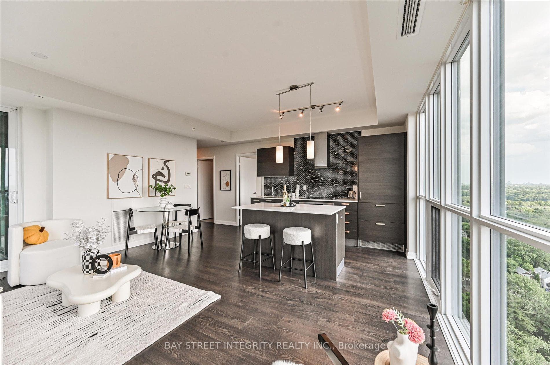 11 Bogert Avenue Unit 2007 photo 18