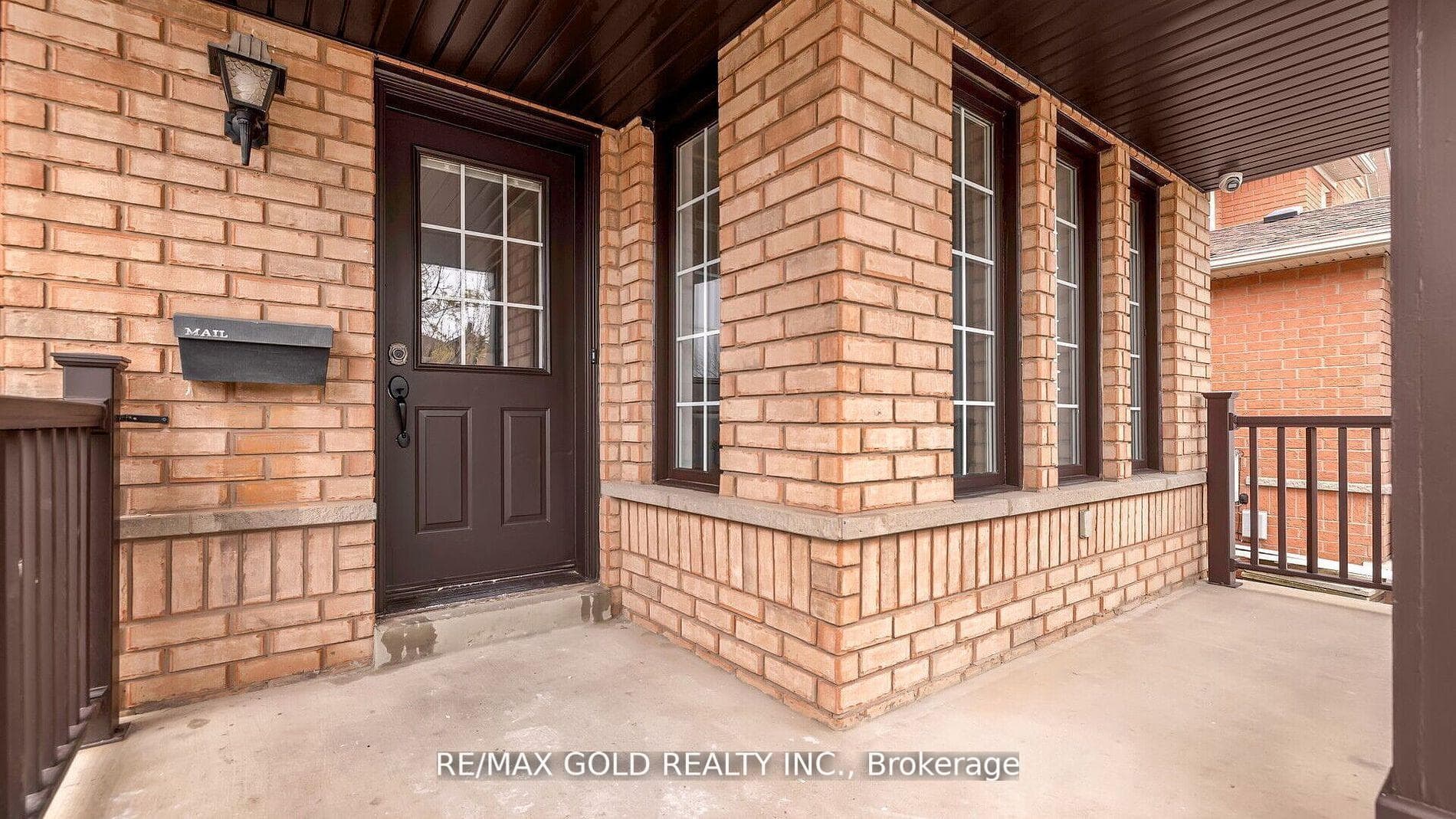 64 Fairhill Avenue photo 6