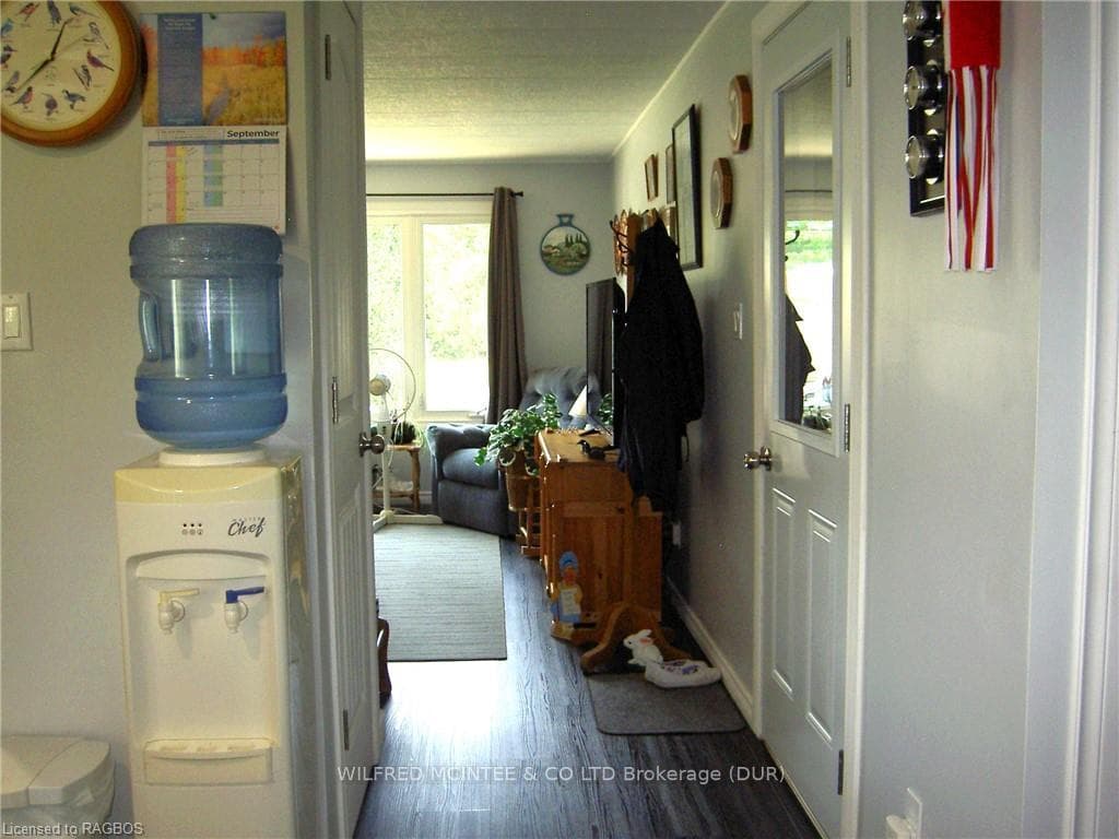 52 SUSSEX Square photo 9