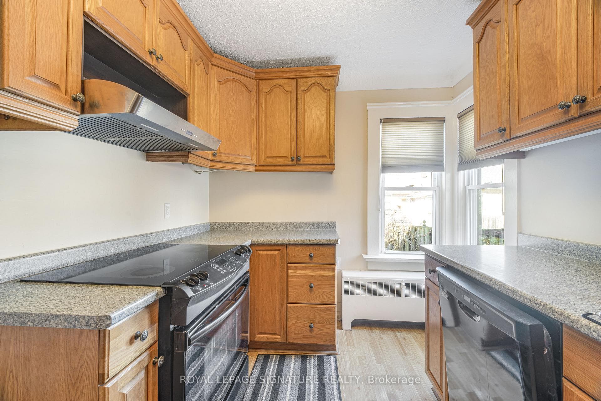 141 York Street photo 21