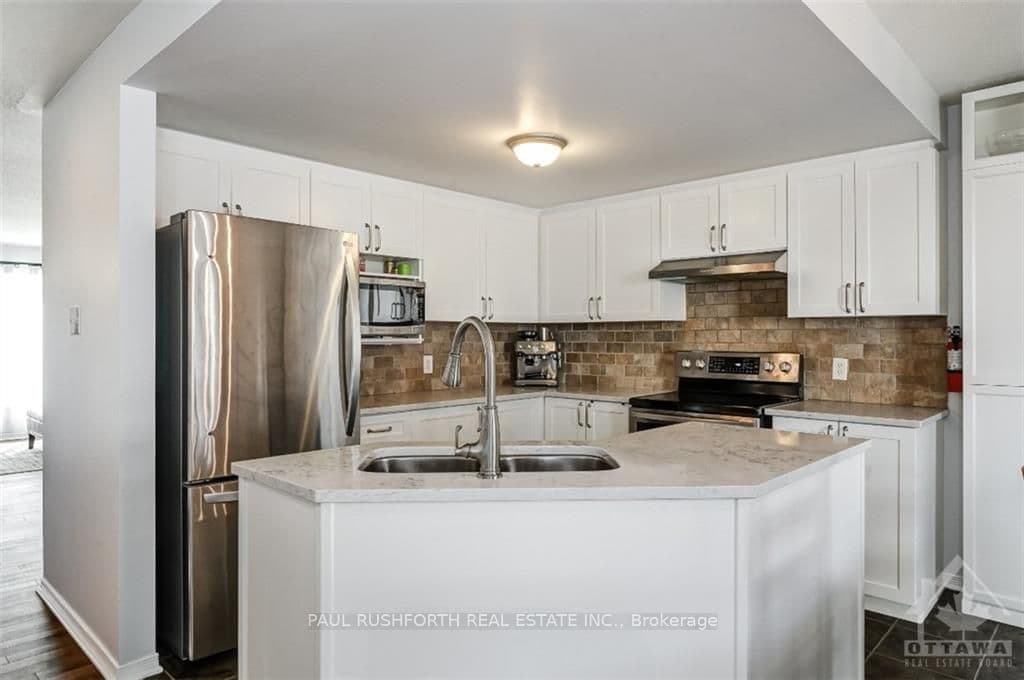 602 BEATRICE Drive photo 9