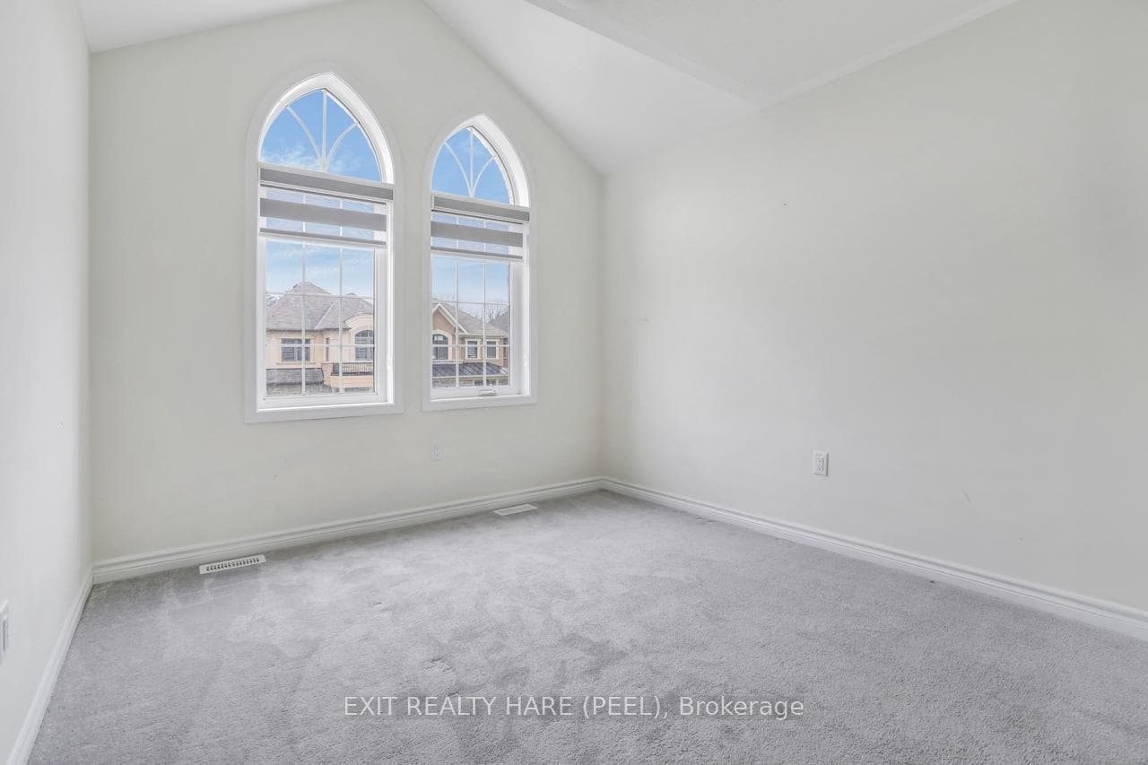 40 Speckled Alder Street photo 23
