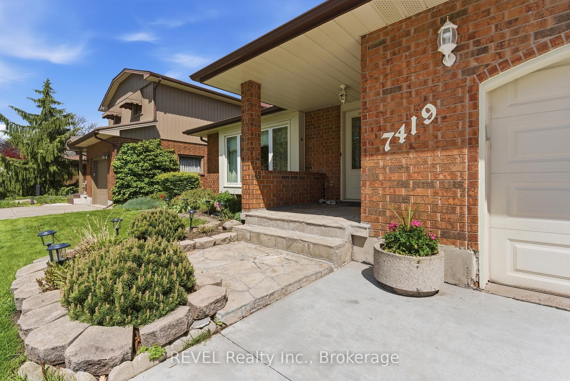 7419 Green Boughs Road photo 4