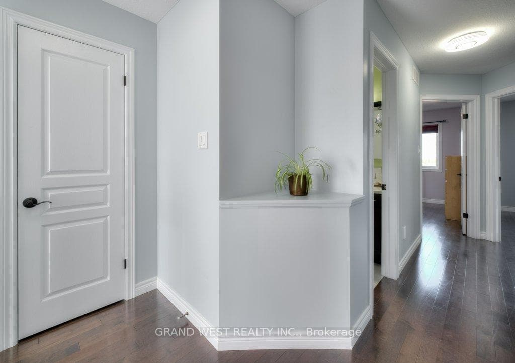 24 Taylor Drive photo 20