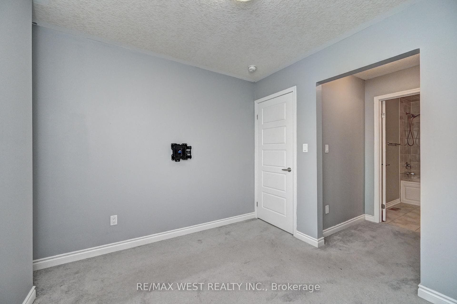 118 Daylily Lane photo 34