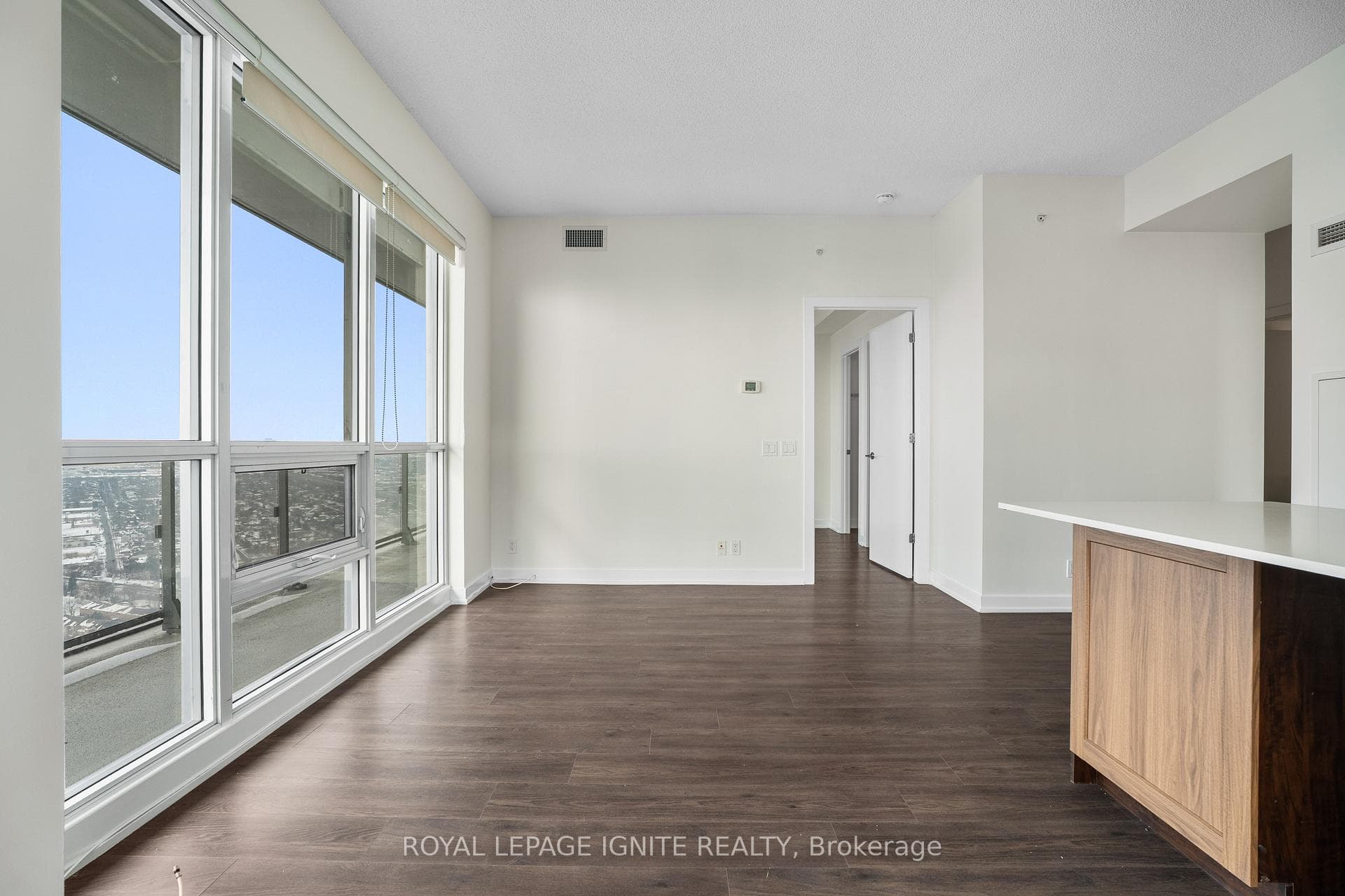 2220 Lakeshore Boulevard Unit 4309 photo 10