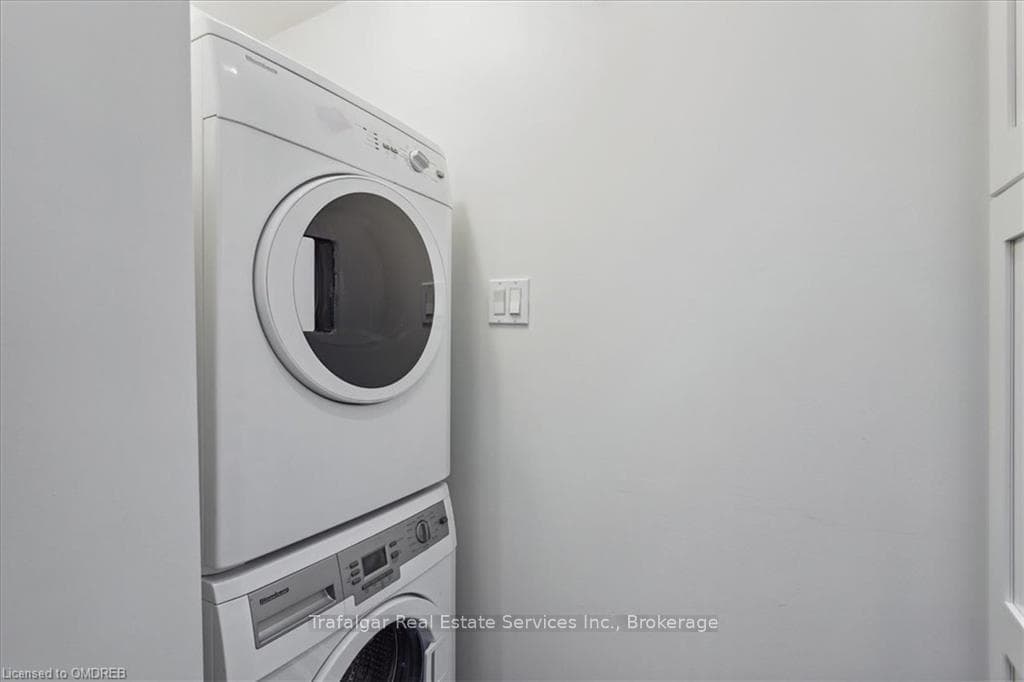 162 REYNOLDS Street Unit 101 photo 28