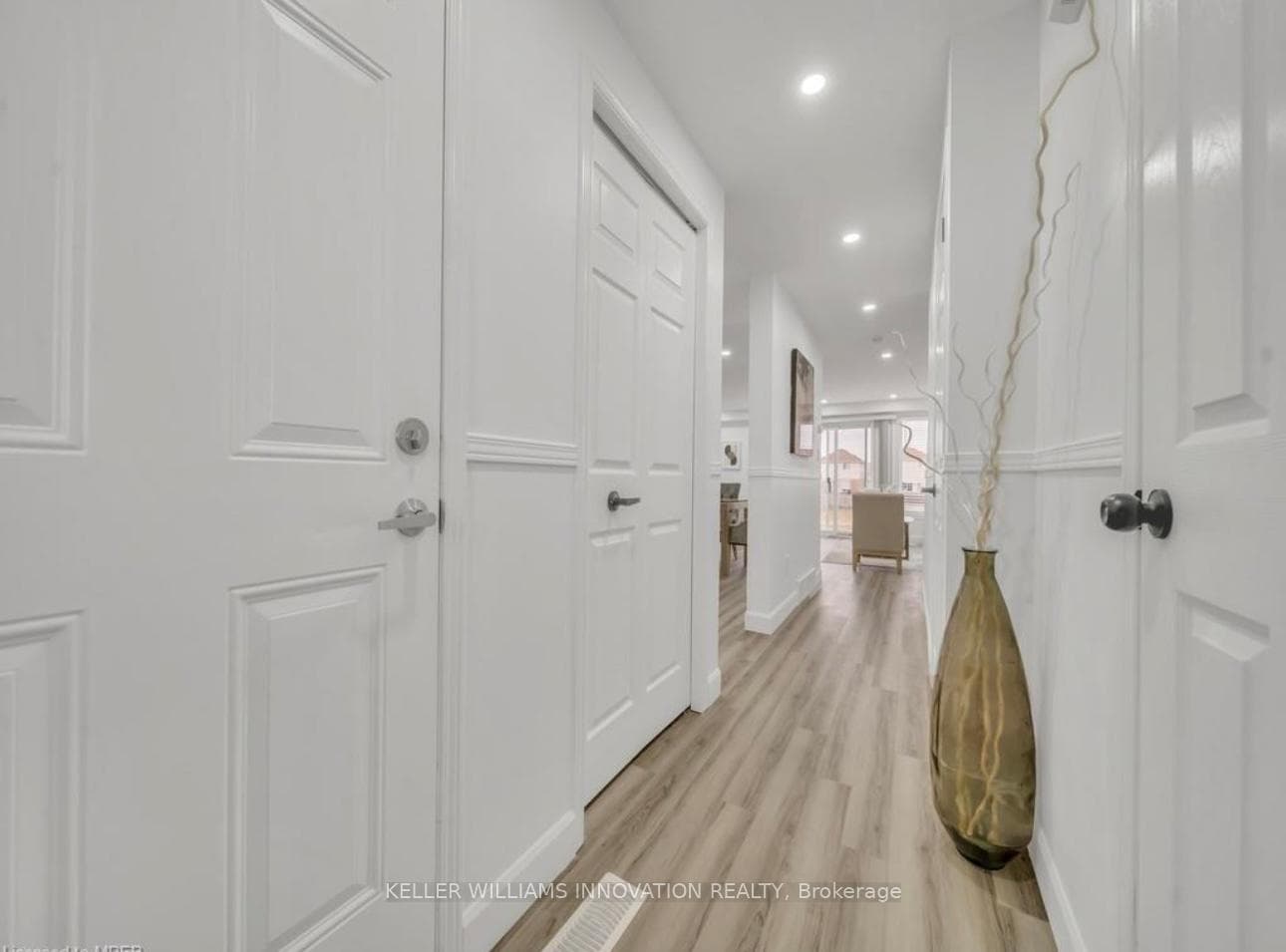 239 Red Clover Court photo 4