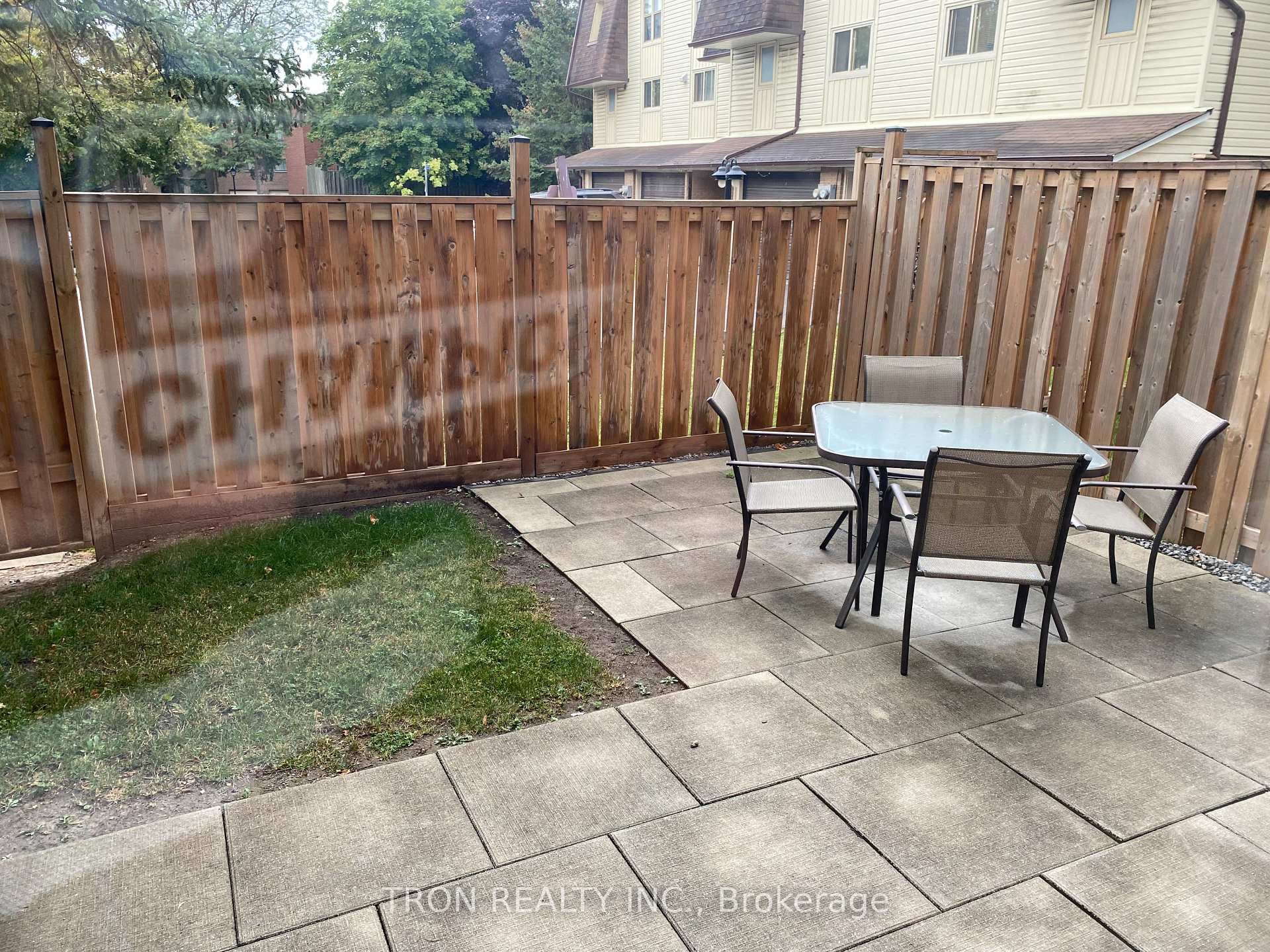 33 Yellow Birch Way photo 11