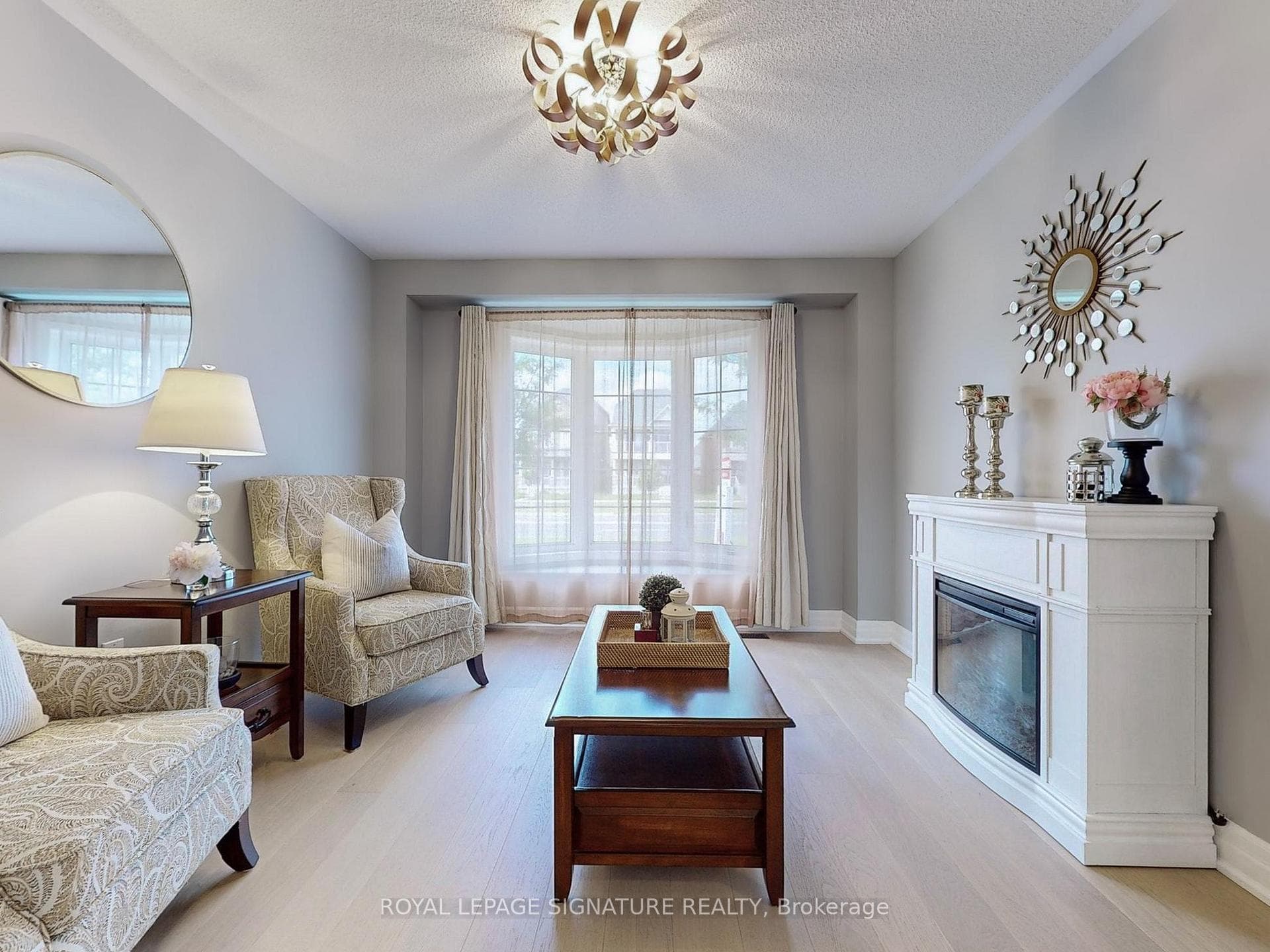 198 Gas Lamp Lane photo 2