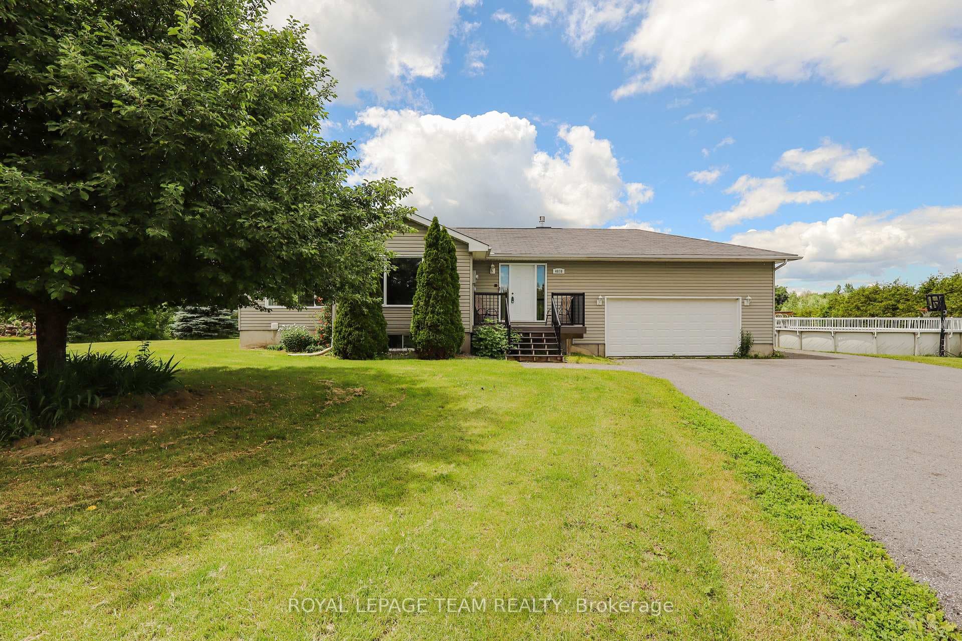 4038 Calbrent Way photo 31