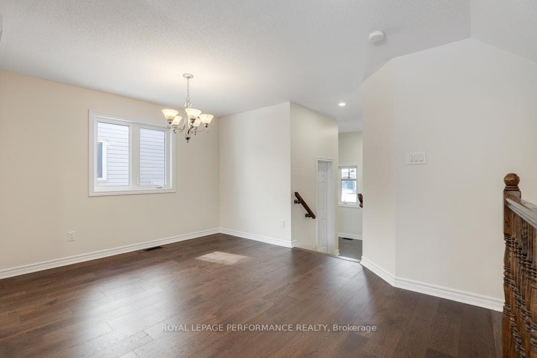 556 Langelier Avenue photo 9