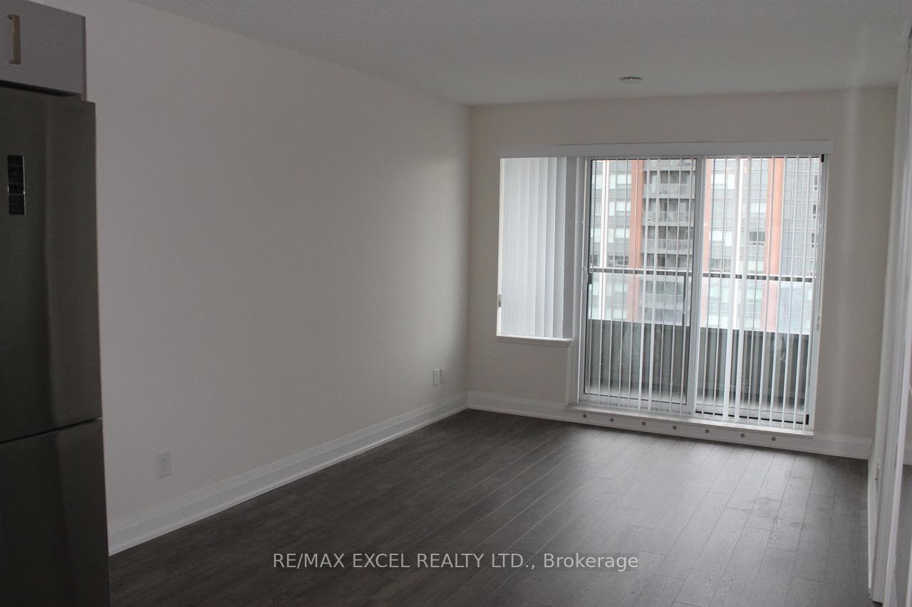 18 Uptown Drive Unit 1503 photo 8