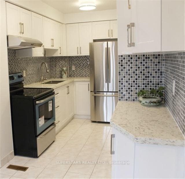 61 River Grove Drive photo 2