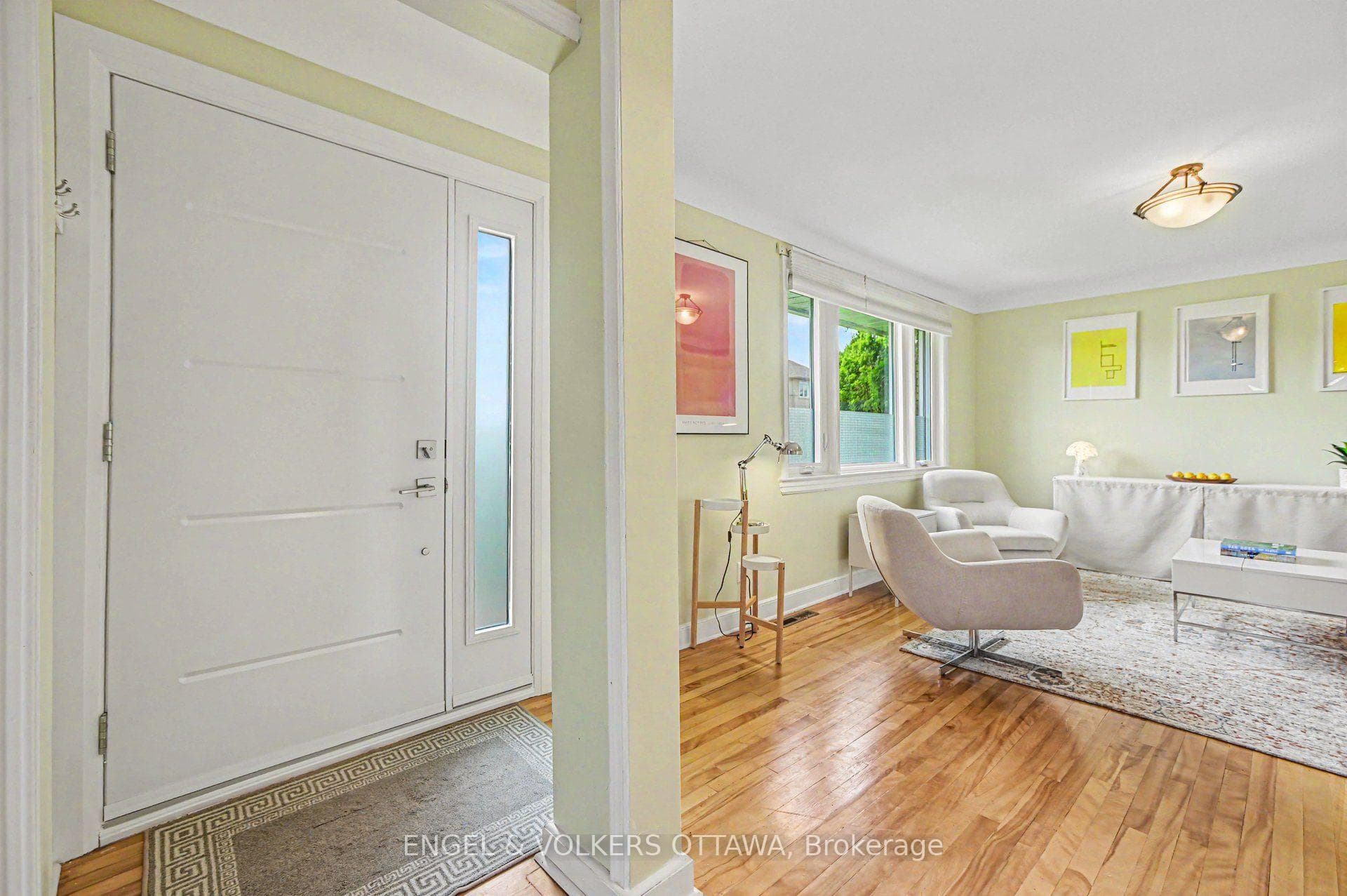 1319 Kingston Avenue photo 4