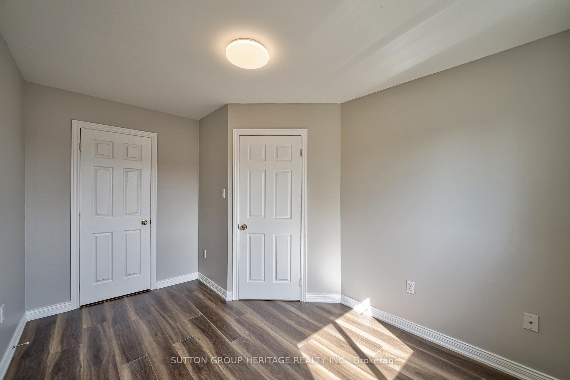135 Bannister Street photo 25