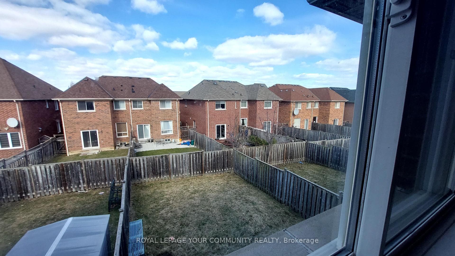 Backyard (view from ensuite)