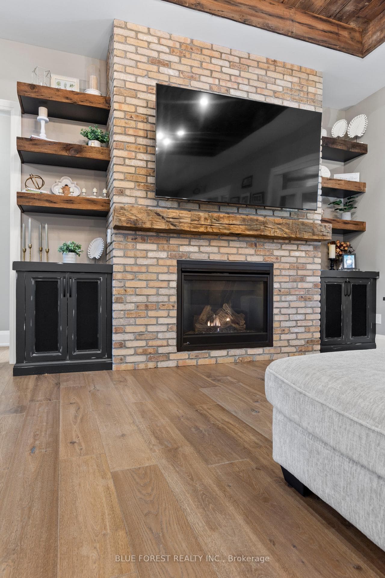 94 Harris Road photo 4