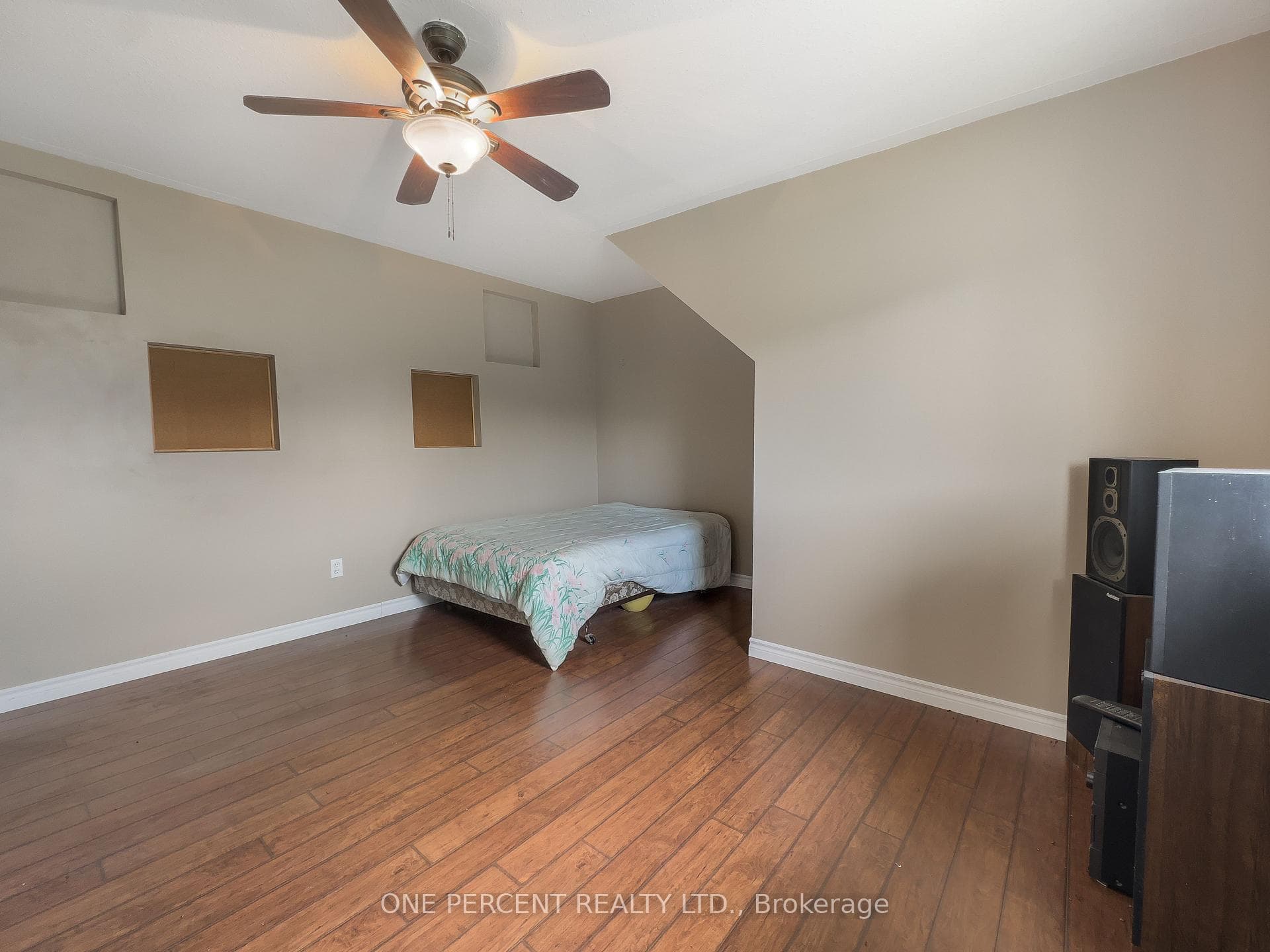 30 Woodridge Drive photo 26
