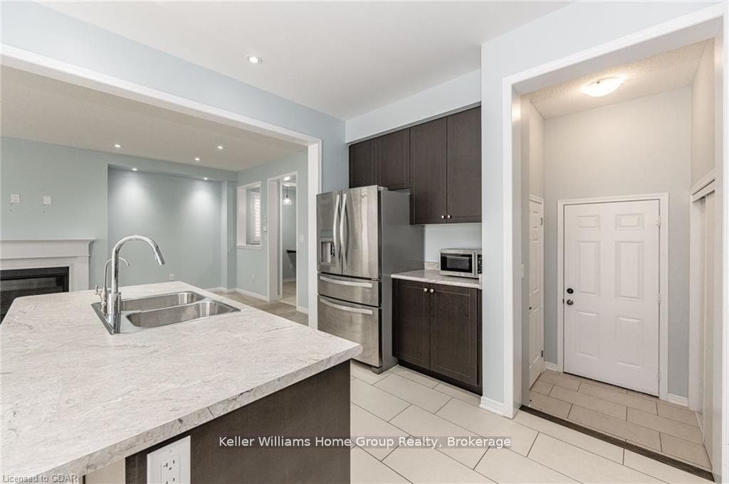 29 MULL Avenue photo 13