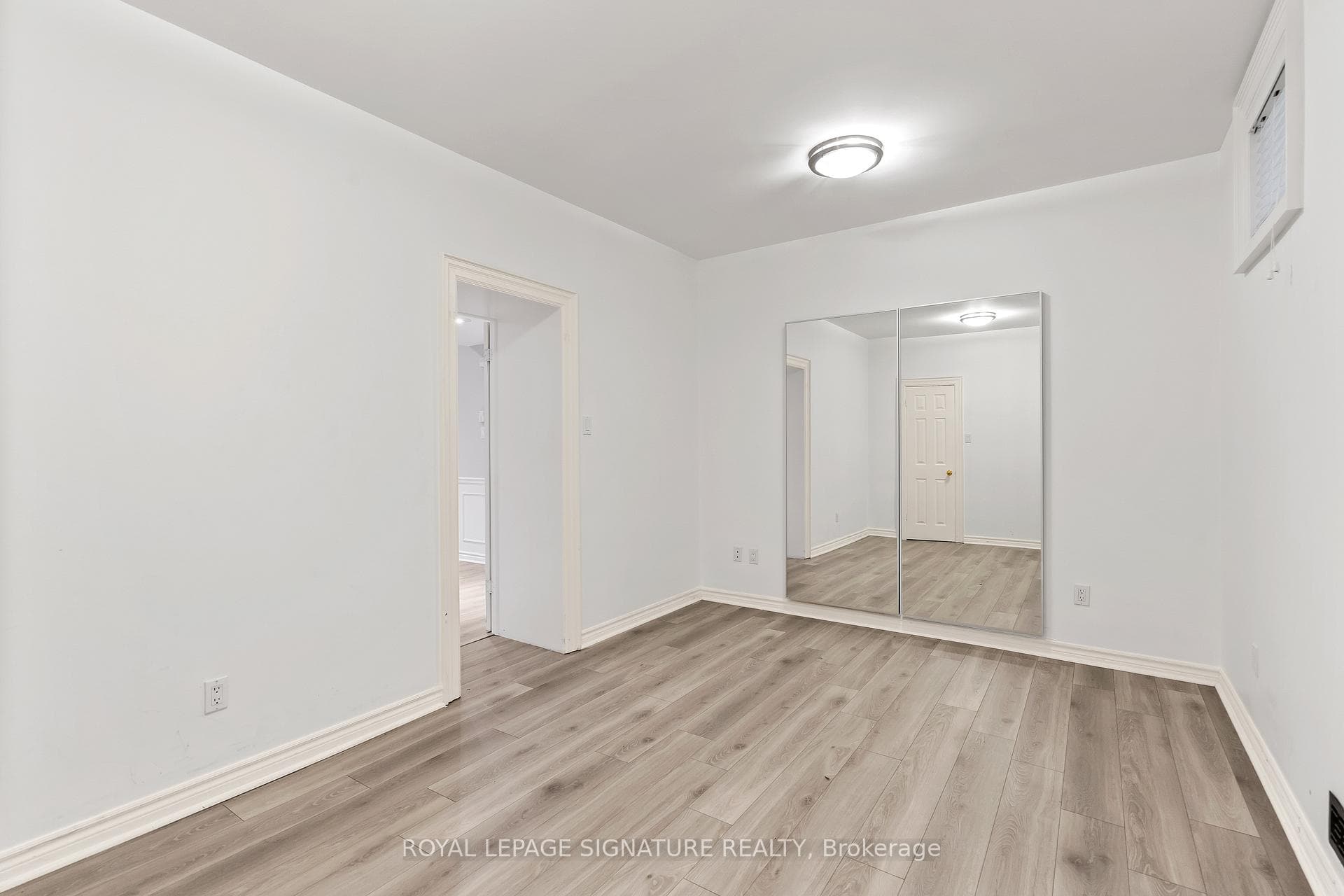 26 Buckingham Avenue photo 19