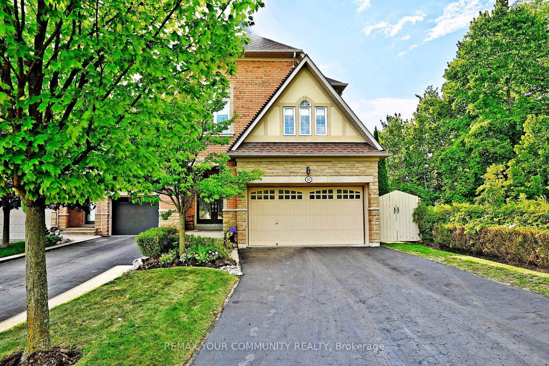 55 Carriage House Court photo 4
