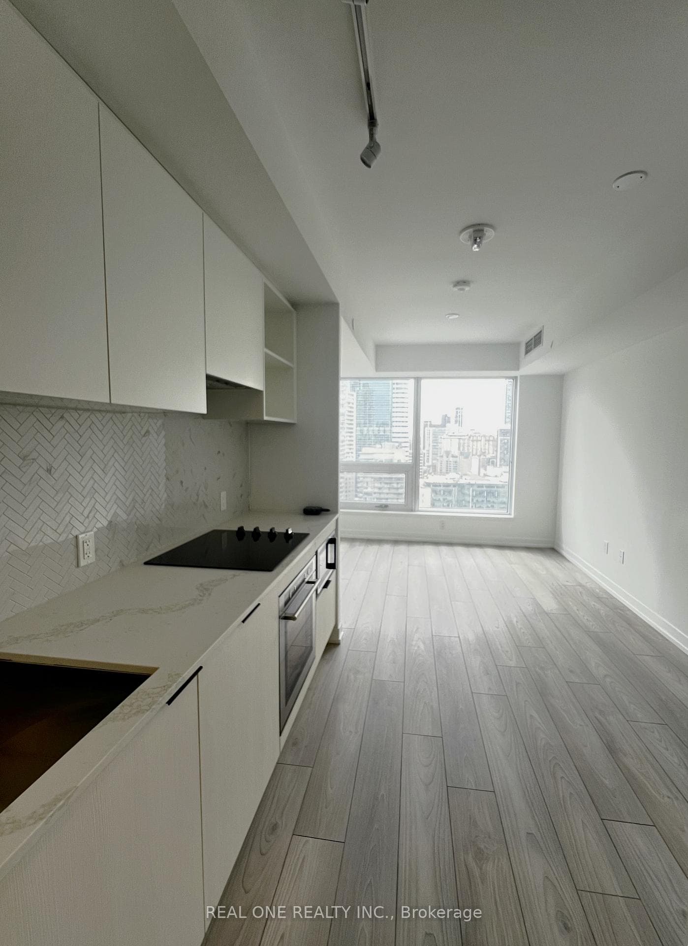 82 Dalhousie Street Unit 2908 photo 2