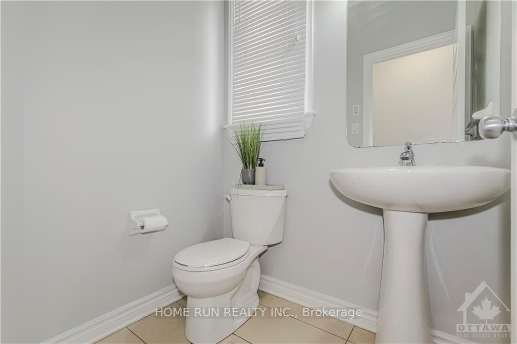255 VIA SAN MARINO Street photo 3
